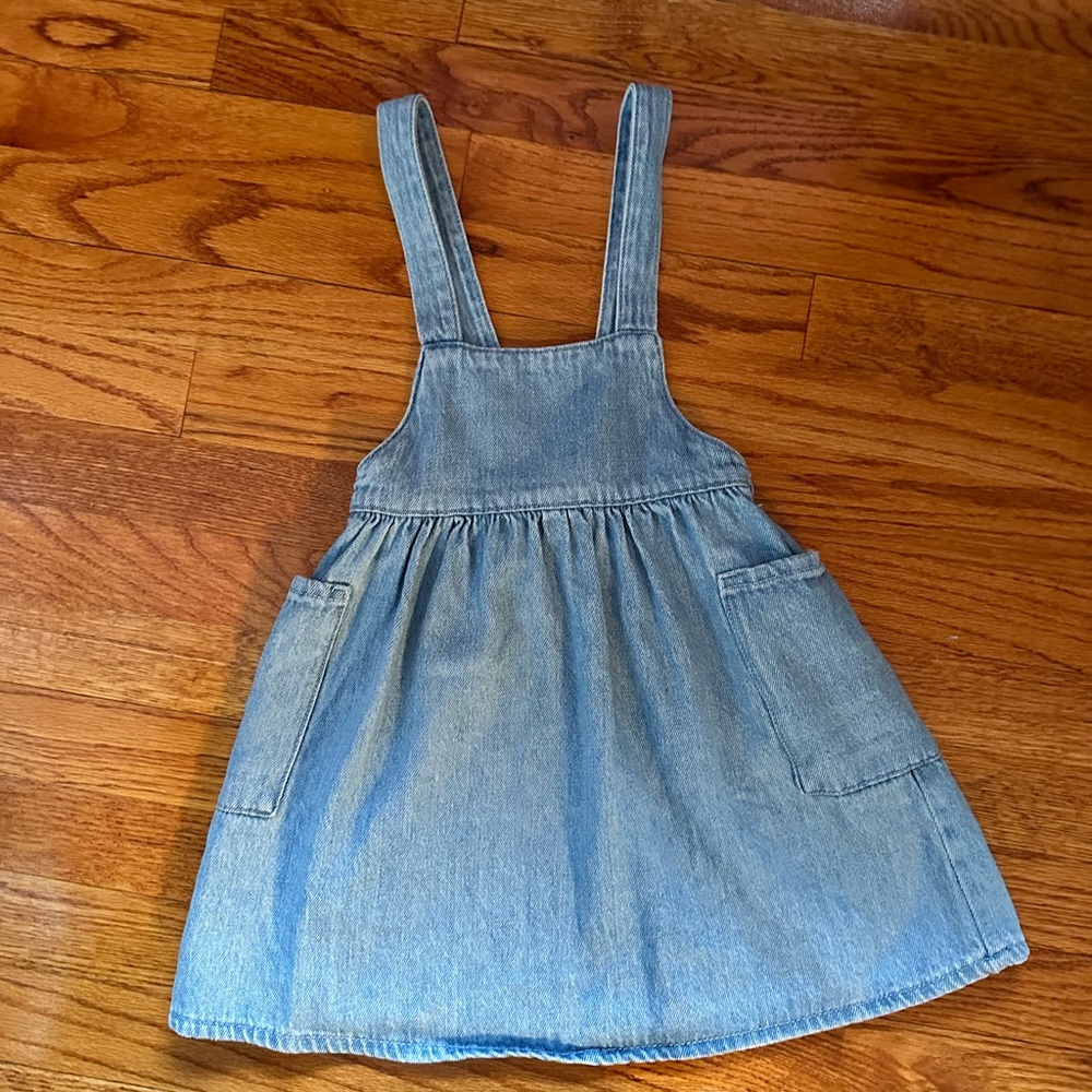 One piece skirt with straps